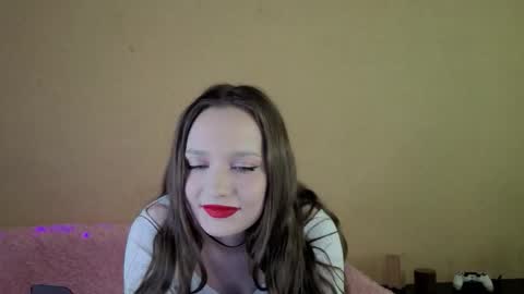 Snapshot of mia_montary chatting on 15, 11, 2025 your temptress Mia online show from 15, 11, 2025