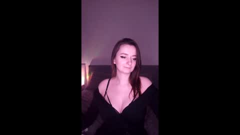 Snapshot of mia_muuur chatting on 9, 1, 2026 Mia online show from 9, 1, 2026