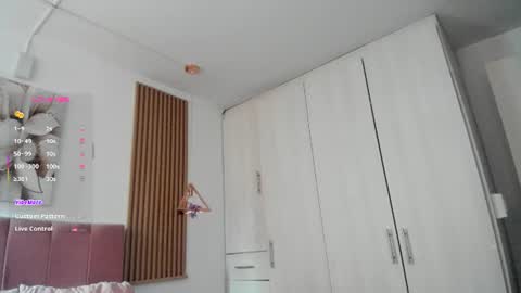 Snapshot of mia_nevaeh chatting on 12, 7, 2026 Mia Nevaeh - follow me online show from 12, 7, 2026