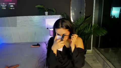 Snapshot of mia_noiir chatting on 2, 7, 2026 Mia online show from 2, 7, 2026