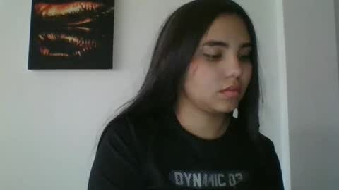 Mia  online show from 3, 12, 2024