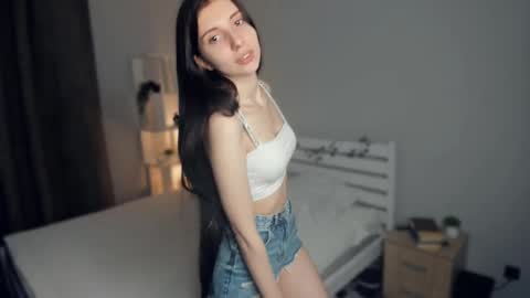 Snapshot of mia_reskles chatting on 12, 3, 2025 Mia online show from 12, 3, 2025