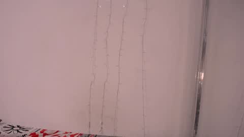 mia reys online show from 29, 12, 2024