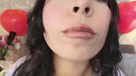 Mia Roux online show from 16, 2, 2025