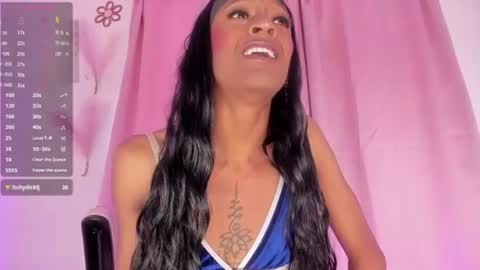 mia_royal online show from 14, 7, 2026