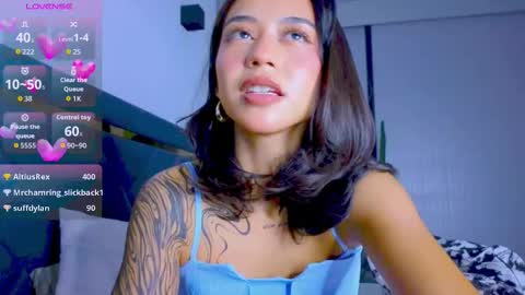 Mia online show from 20, 9, 2025