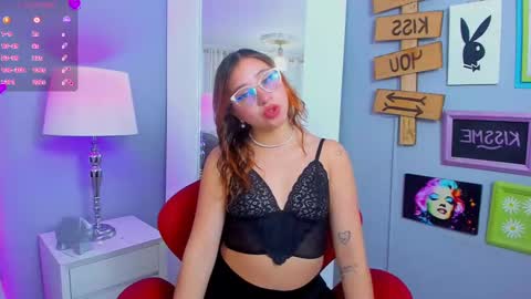 Mia  online show from 9, 9, 2025