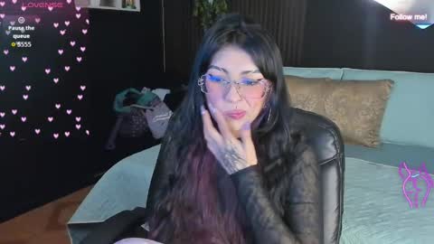 Snapshot of mia_smoke_ chatting on 31, 5, 2026 Mia online show from 31, 5, 2026