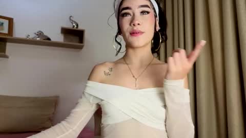 mia_velveet online show from 17, 3, 2026