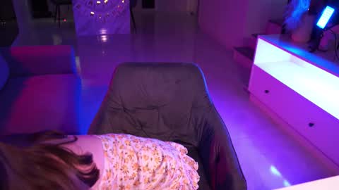 VixenMia online show from 25, 3, 2026