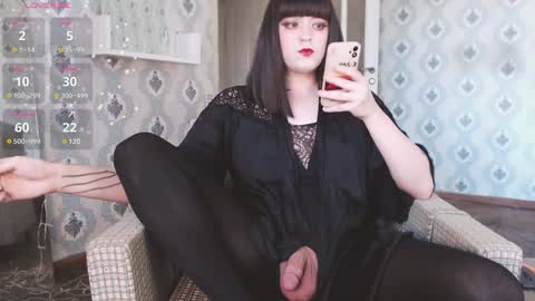 Snapshot of mia_wallase chatting on 8, 1, 2025 mia_wallase online show from 8, 1, 2025