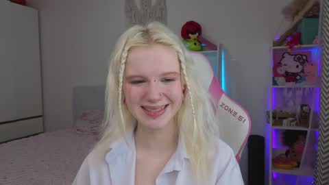 Mia online show from 3, 4, 2026