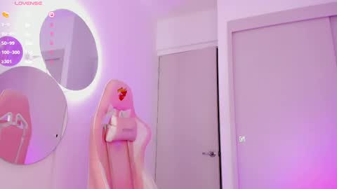     online show from 22, 2, 2025