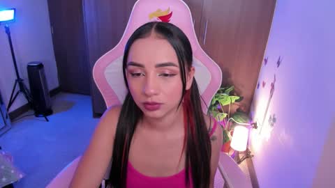 mia  nicolle online show from 13, 1, 2026