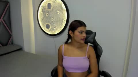 Mia online show from 30, 9, 2025