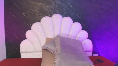 Mia online show from 31, 3, 2026