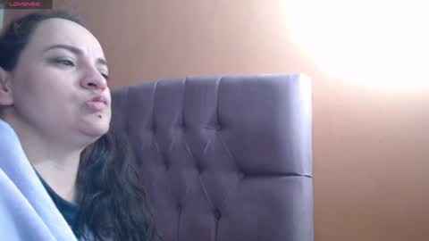 Snapshot of miaabrownn chatting on 5, 1, 2025 MIA online show from 5, 1, 2025