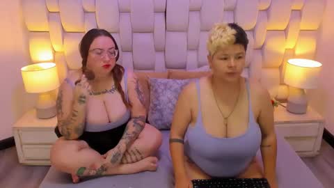 mia red hair molly short hair online show from 5, 12, 2025