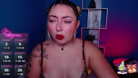 Snapshot of miaawild chatting on 20, 12, 2024 Andrea online show from 20, 12, 2024