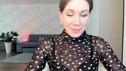 Snapshot of miababy14 chatting on 30, 4, 2026 Mia online show from 30, 4, 2026