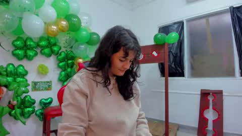 Mia and Max online show from 18, 3, 2026