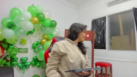 Mia and Max online show from 19, 3, 2026