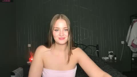 Mia online show from 11, 10, 2025