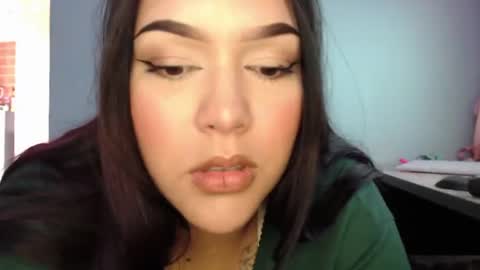 miabrowns23 online show from 24, 7, 2026