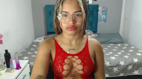 miacumgirl online show from 27, 3, 2026