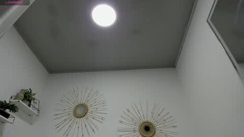 Miah Collins online show from 10, 3, 2025