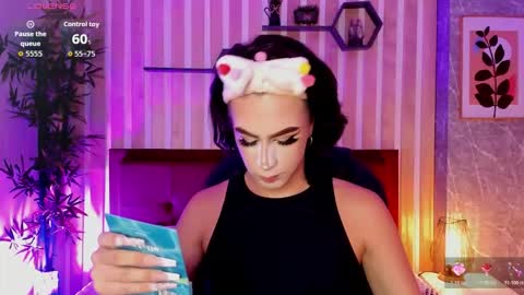 Mia Connor online show from 5, 11, 2025