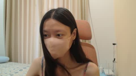 miahchan68 online show from 2, 4, 2026