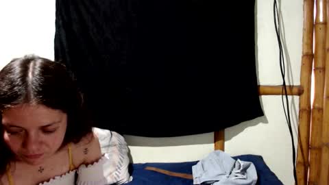 Mia  Sam online show from 26, 10, 2025