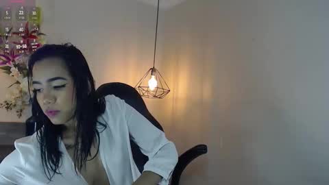 Mia online show from 30, 3, 2026