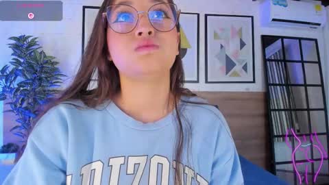 Mia  online show from 10, 2, 2026