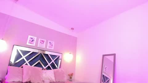 Mia Khalifa online show from 7, 3, 2025