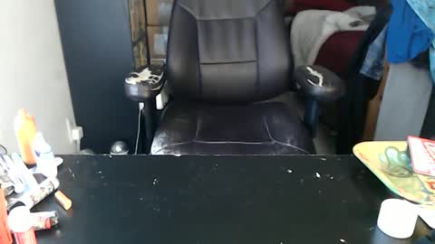 Mark online show from 3, 10, 2025