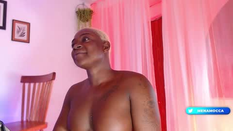 Snapshot of miaknox chatting on 28, 1, 2025 Mia online show from 28, 1, 2025