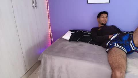 Mia online show from 14, 2, 2025