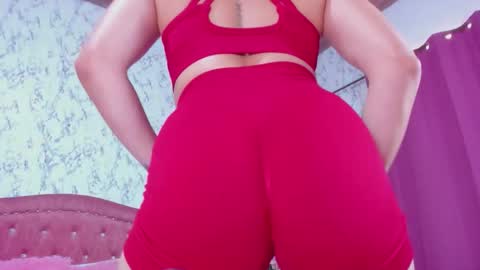 Snapshot of miamalkovaa_ chatting on 17, 10, 2025 Mia Malkova online show from 17, 10, 2025