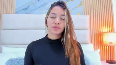Snapshot of miamalkovaa_ chatting on 13, 7, 2026 Mia Malkova online show from 13, 7, 2026
