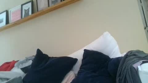 Snapshot of miamarie555 chatting on 8, 4, 2026 Miamarie555 online show from 8, 4, 2026