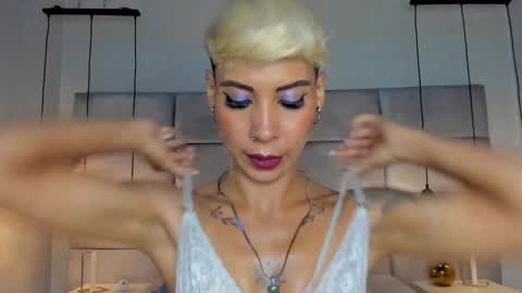 Mia Morgann online show from 12, 1, 2025