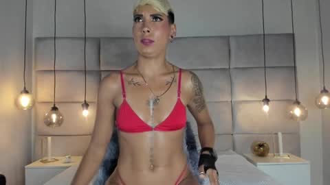 Mia Morgann online show from 30, 1, 2025