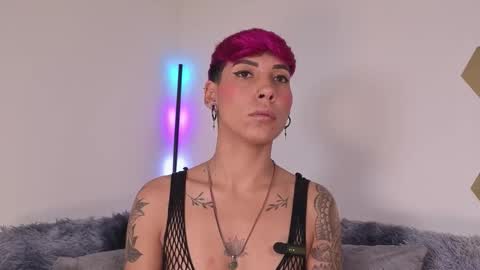 Mia Morgann online show from 27, 11, 2025