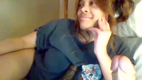 Snapshot of miamuffin8 chatting on 4, 12, 2024 MiaMuffn online show from 4, 12, 2024