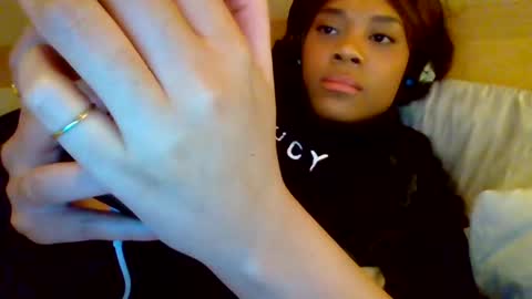 Snapshot of miamuffin8 chatting on 22, 12, 2024 MiaMuffn online show from 22, 12, 2024