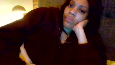 Snapshot of miamuffin8 chatting on 10, 10, 2025 MiaMuffn online show from 10, 10, 2025