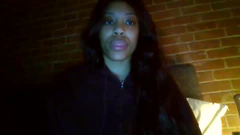 Snapshot of miamuffin8 chatting on 21, 10, 2025 MiaMuffn online show from 21, 10, 2025