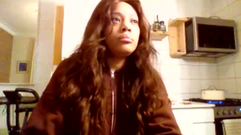 MiaMuffn online show from 5, 4, 2026